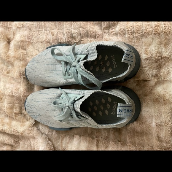 Adidas Primeknit NMD Rare Colour - Picture 3 of 3